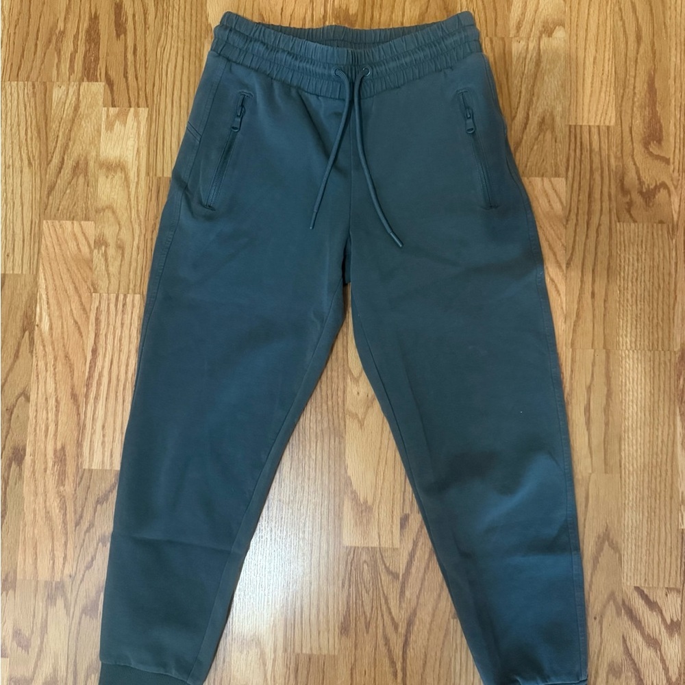 Old Navy Active Dynamic Fleece Joggers